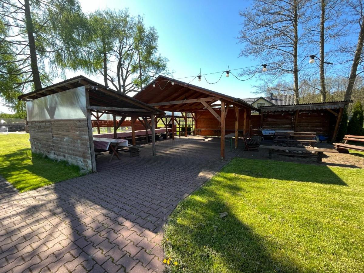 Stajnia Pod Debem Starachowice Exterior foto