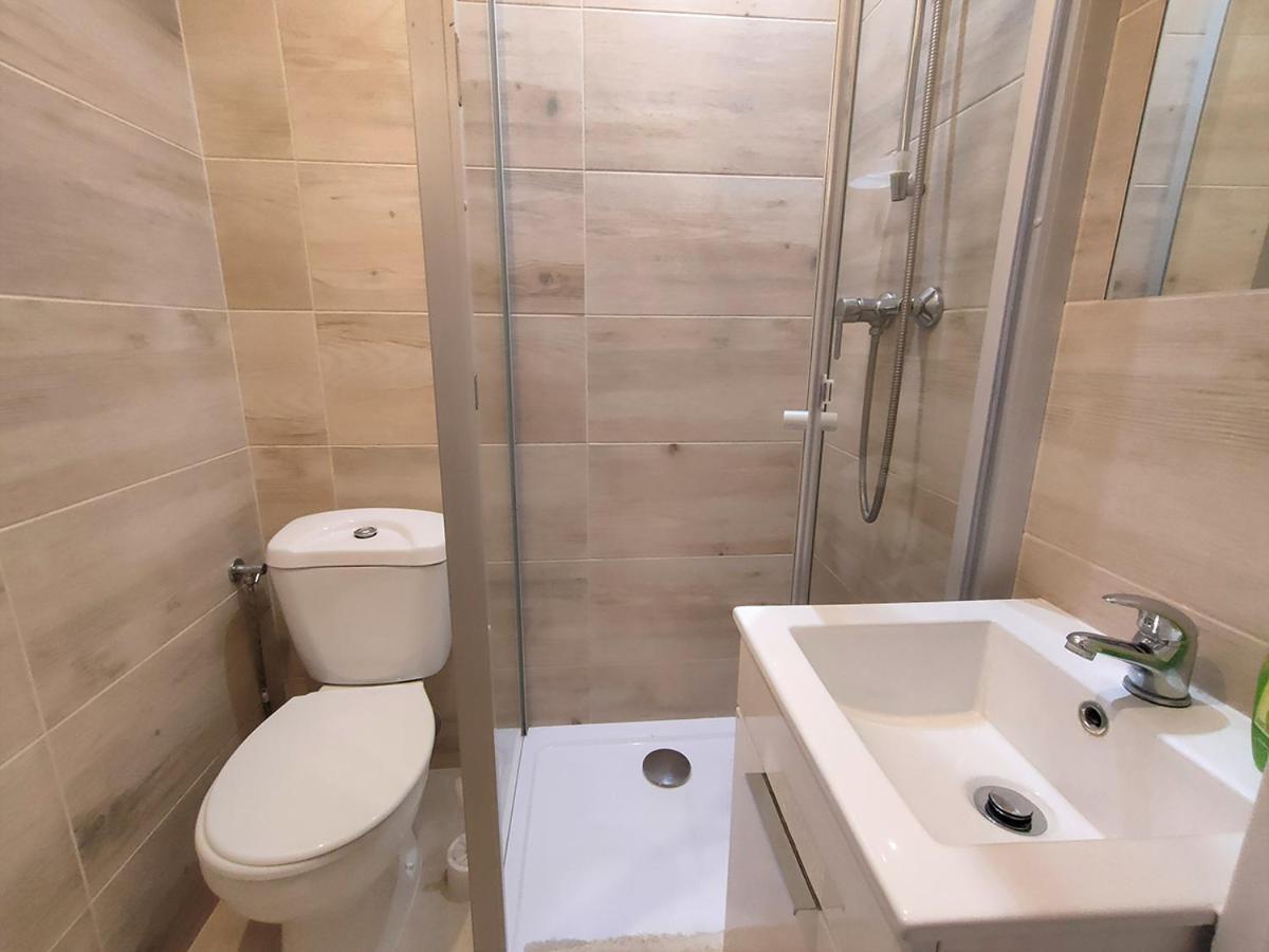 Stajnia Pod Debem Starachowice Exterior foto